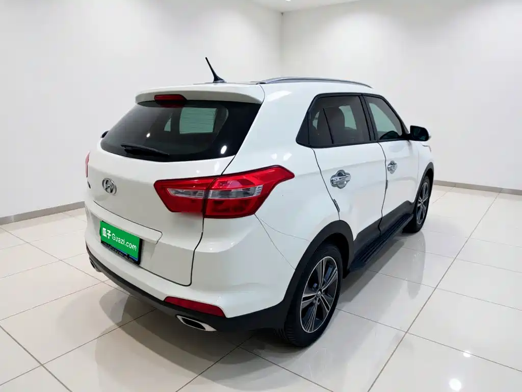 Hyundai ix25 2015