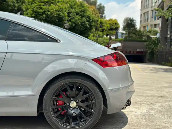 Audi TT 2012