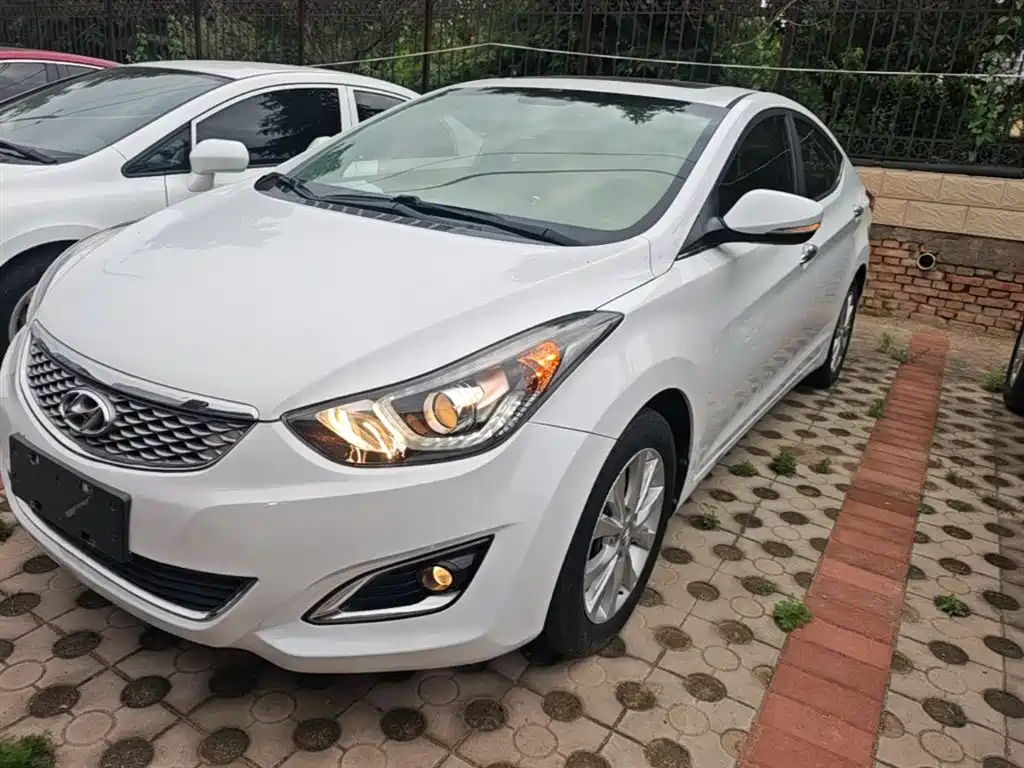 Hyundai Elantra Langdong 2017 — фото 3