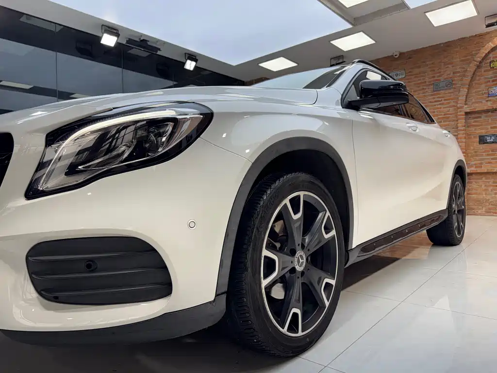 Mercedes-Benz GLA 2019 — фото 16