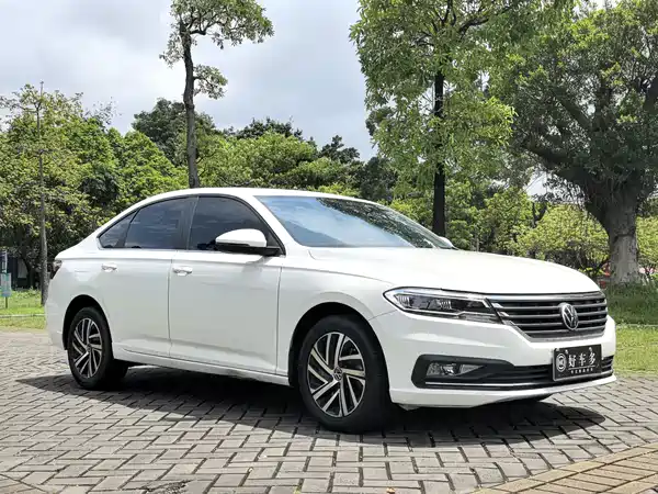 Volkswagen Lavida 2022