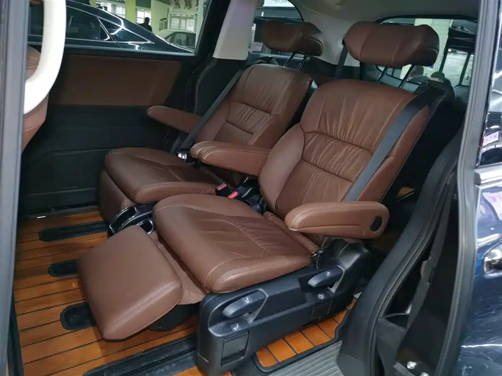 Honda Odyssey 2023 — фото 13
