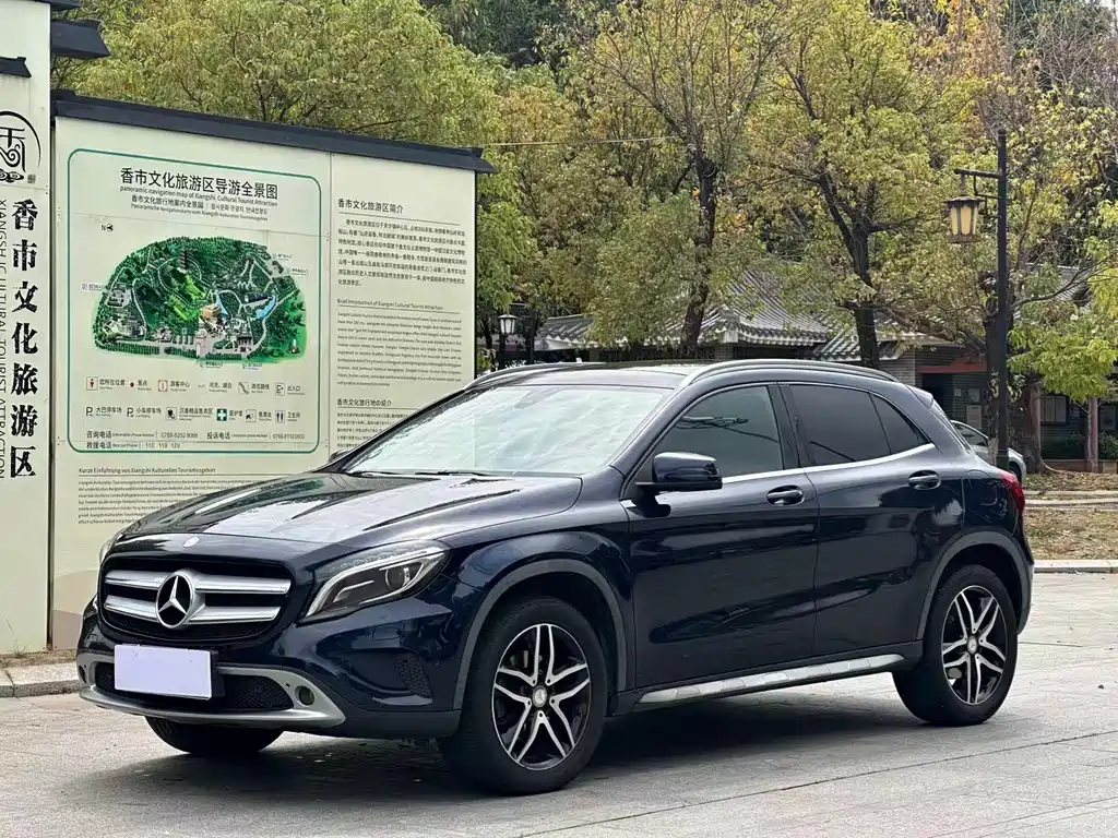 Mercedes-Benz GLA 2016 — фото 1