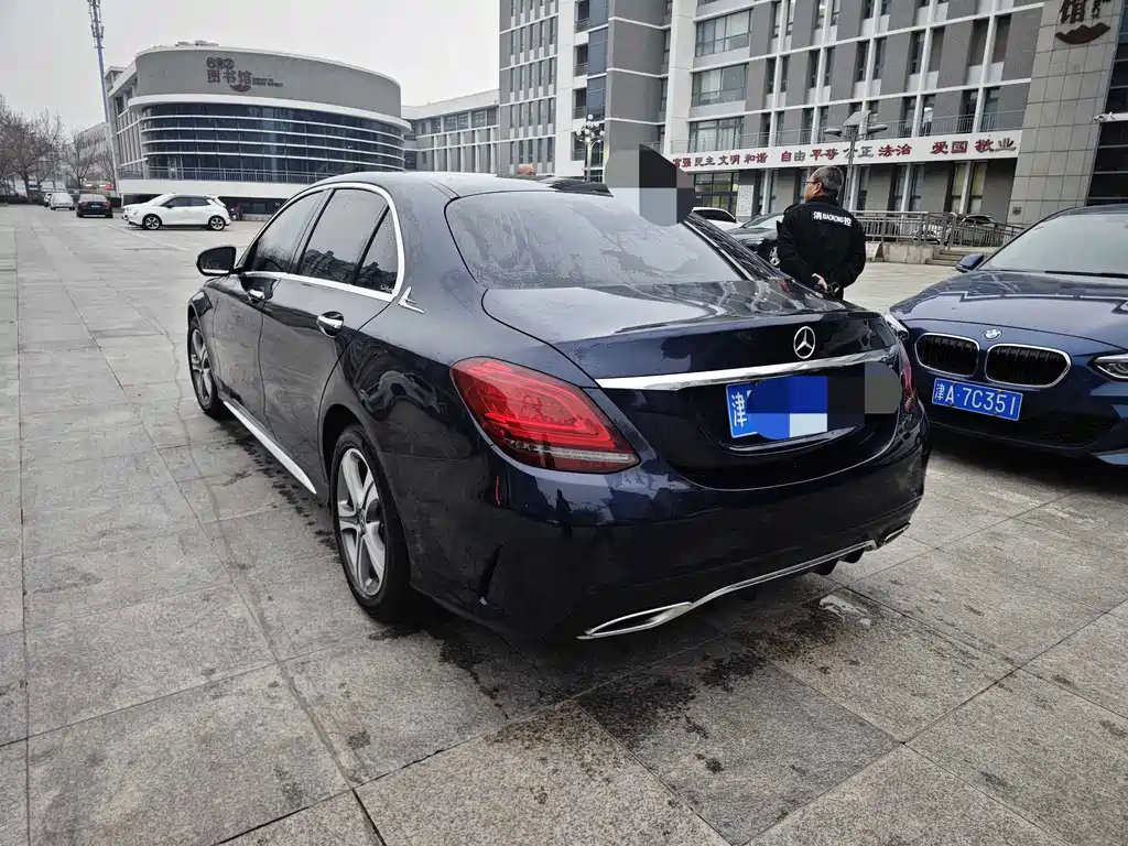 Mercedes-Benz C-Class 2019 — фото 3