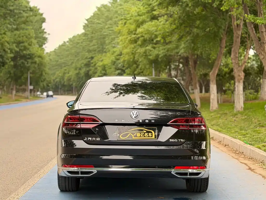 Volkswagen Phideon 2018 — фото 5