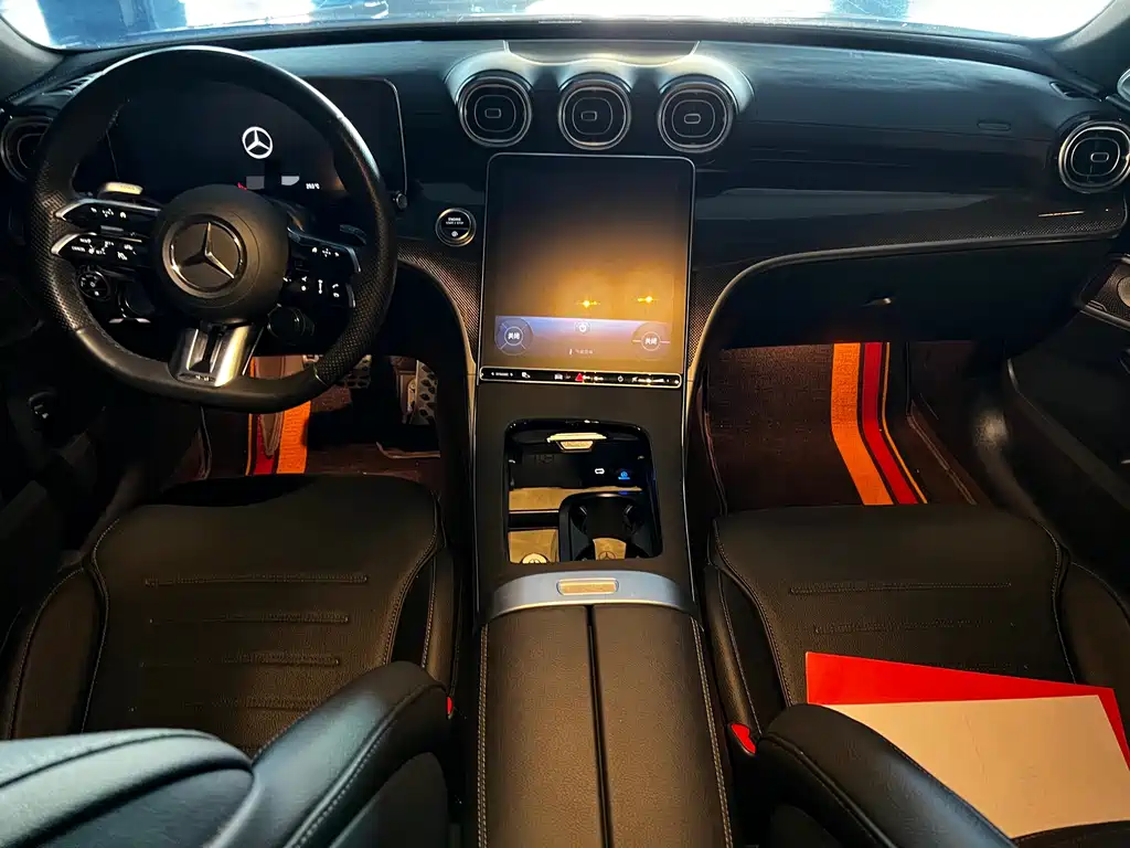 Mercedes-Benz C-Class 2023