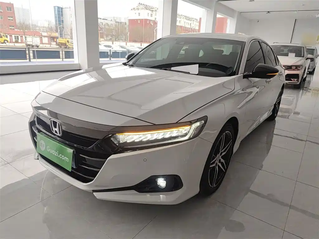 Honda Accord 2022 — фото 2