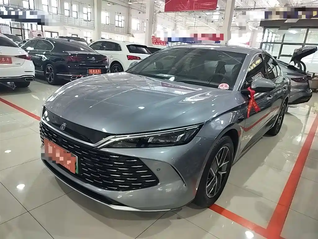 BYD Qin L 2025 — фото 1