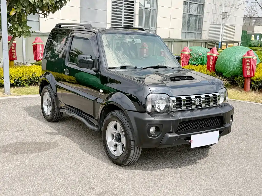 Suzuki Jimny 2014 — фото 3