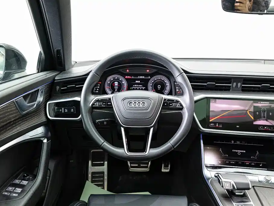 Audi A6L 2025 — фото 17