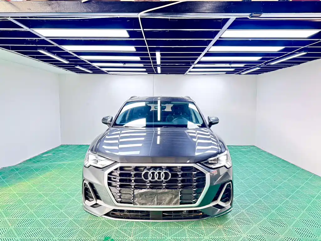 Audi Q3 2023 — фото 2