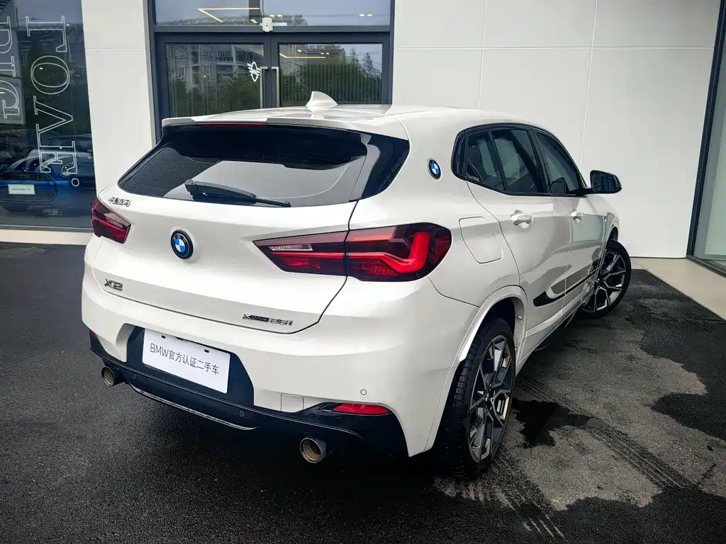 BMW X2 2022 — фото 9