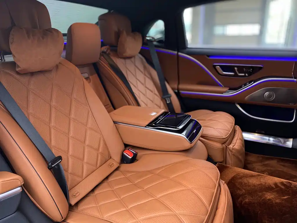Mercedes-Benz Maybach S-Class 2023 — фото 10