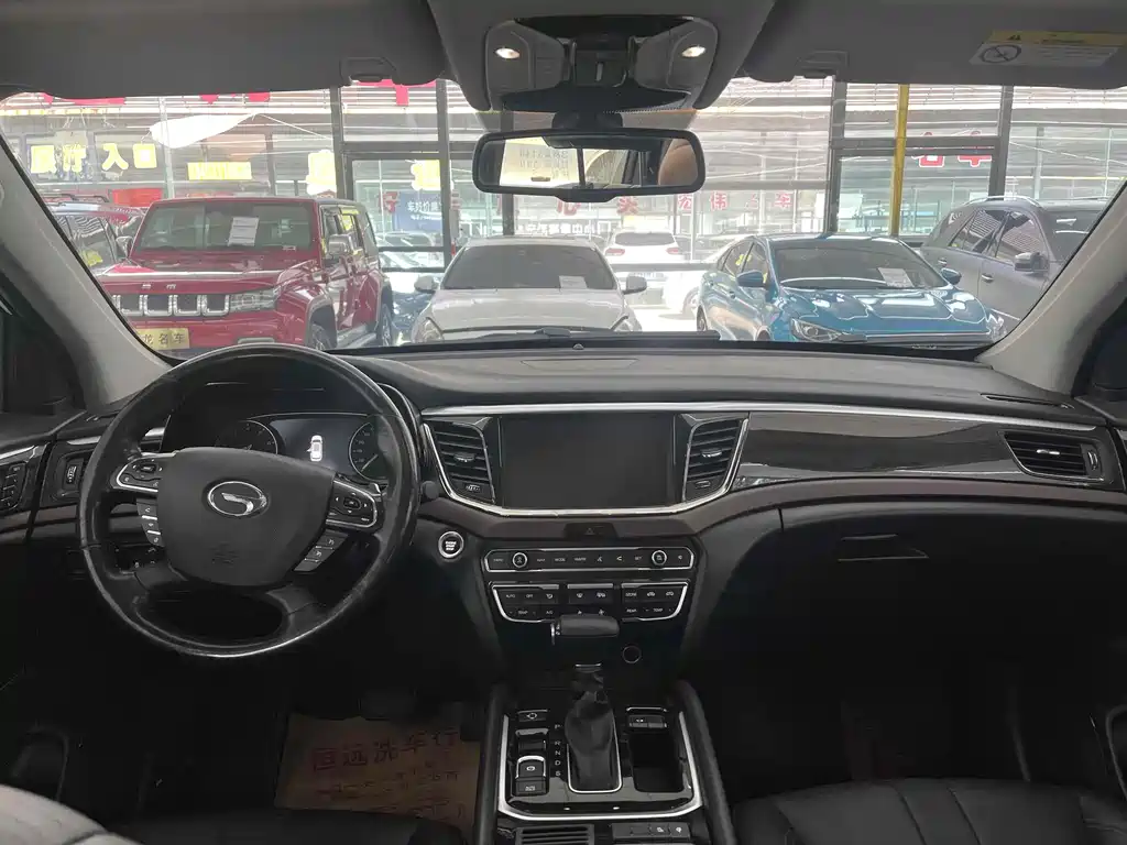 GAC Motor Trumpchi GS8 2017 — фото 3