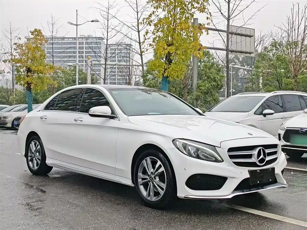 Mercedes-Benz C-Class 2017 — фото 23