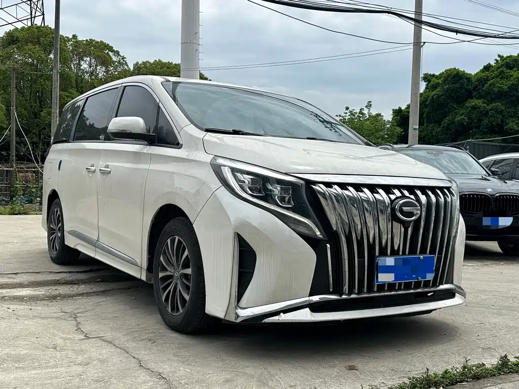 GAC Motor Trumpchi M8 2021 — фото 3