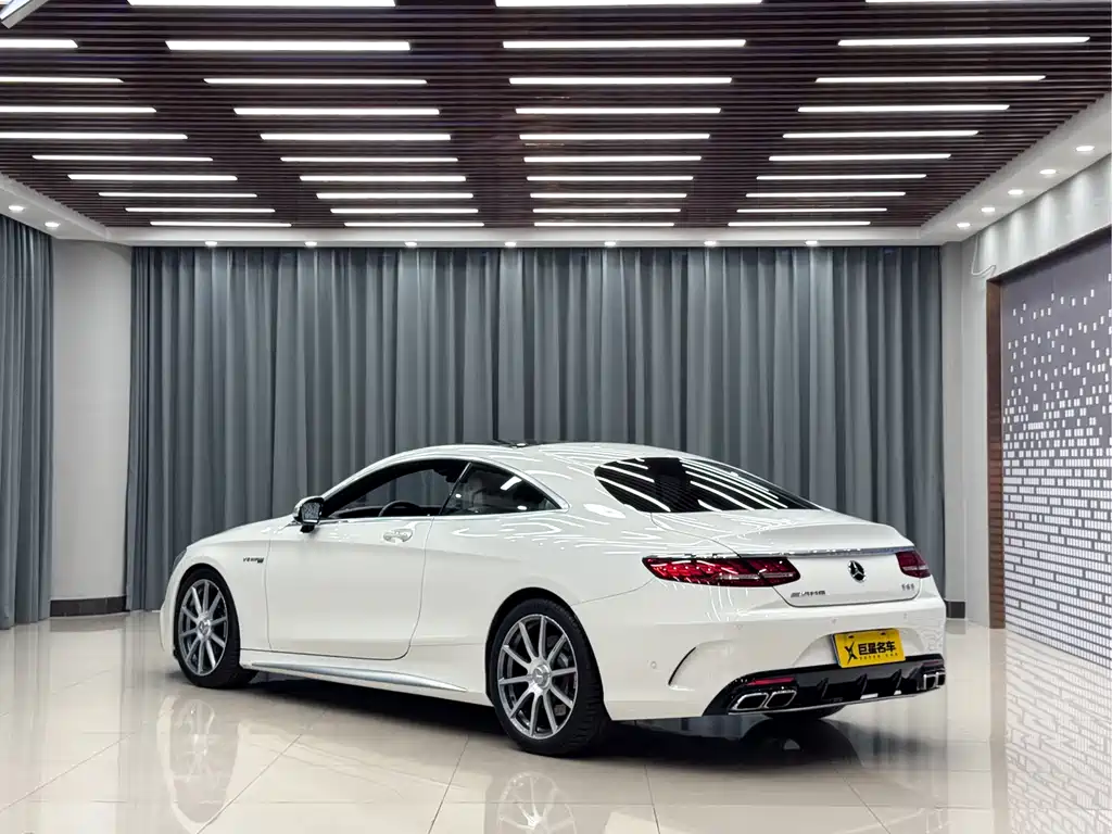 Mercedes-Benz S-Class AMG 2015 — фото 9
