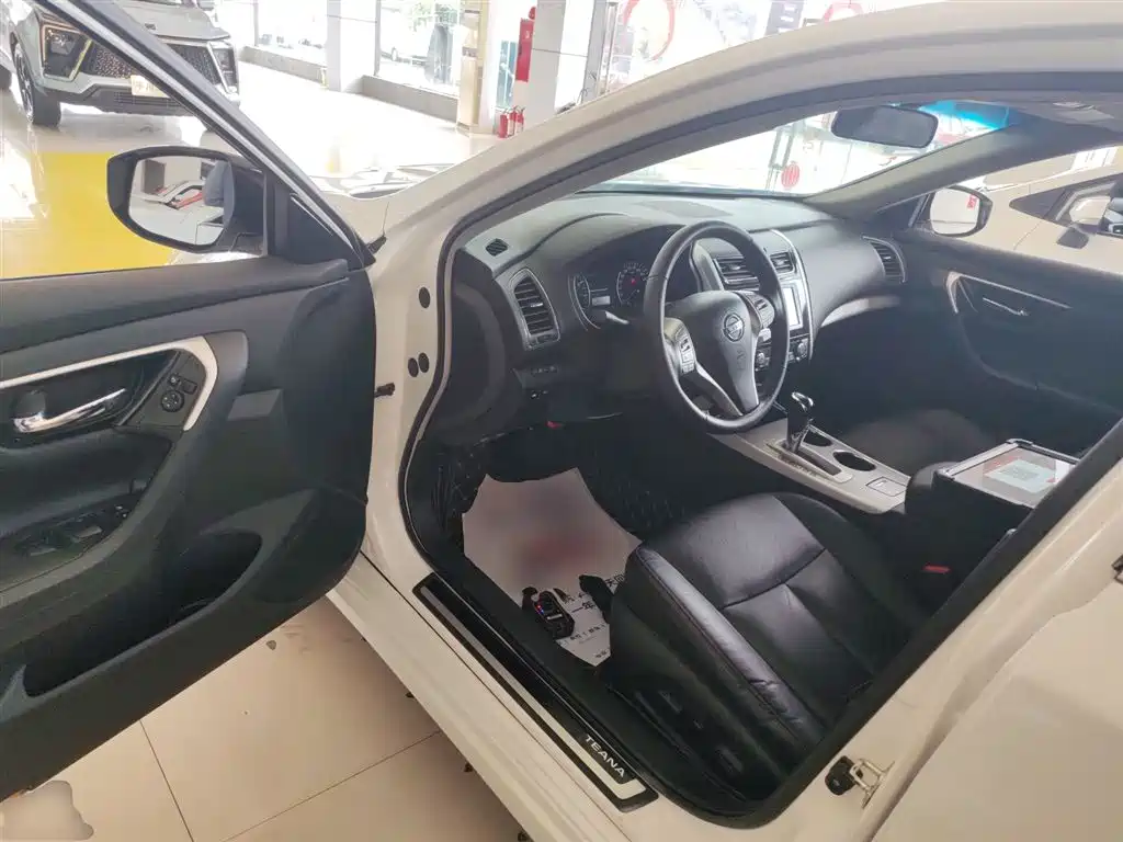 Nissan Teana 2017 — фото 16