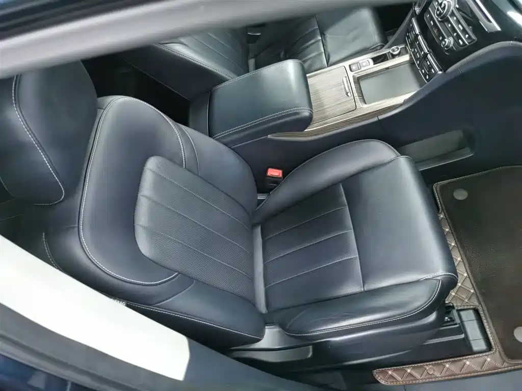GAC Motor Trumpchi M8 2020 — фото 20