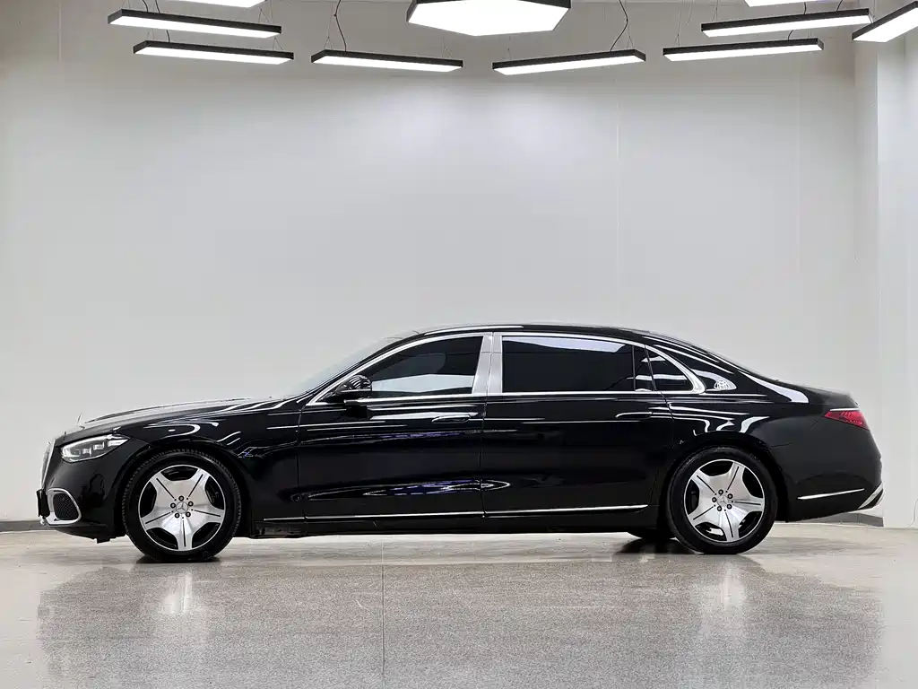 Mercedes-Benz S-Class 2024 — фото 4