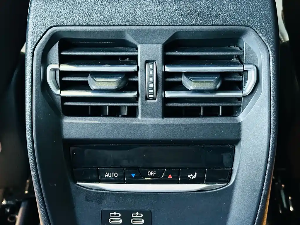 BMW 3 Series 2020 — фото 18