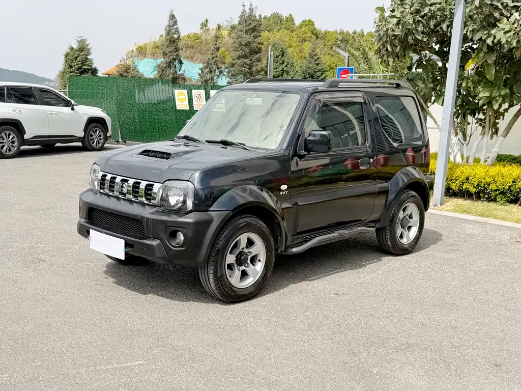 Suzuki Jimny 2014 — фото 1