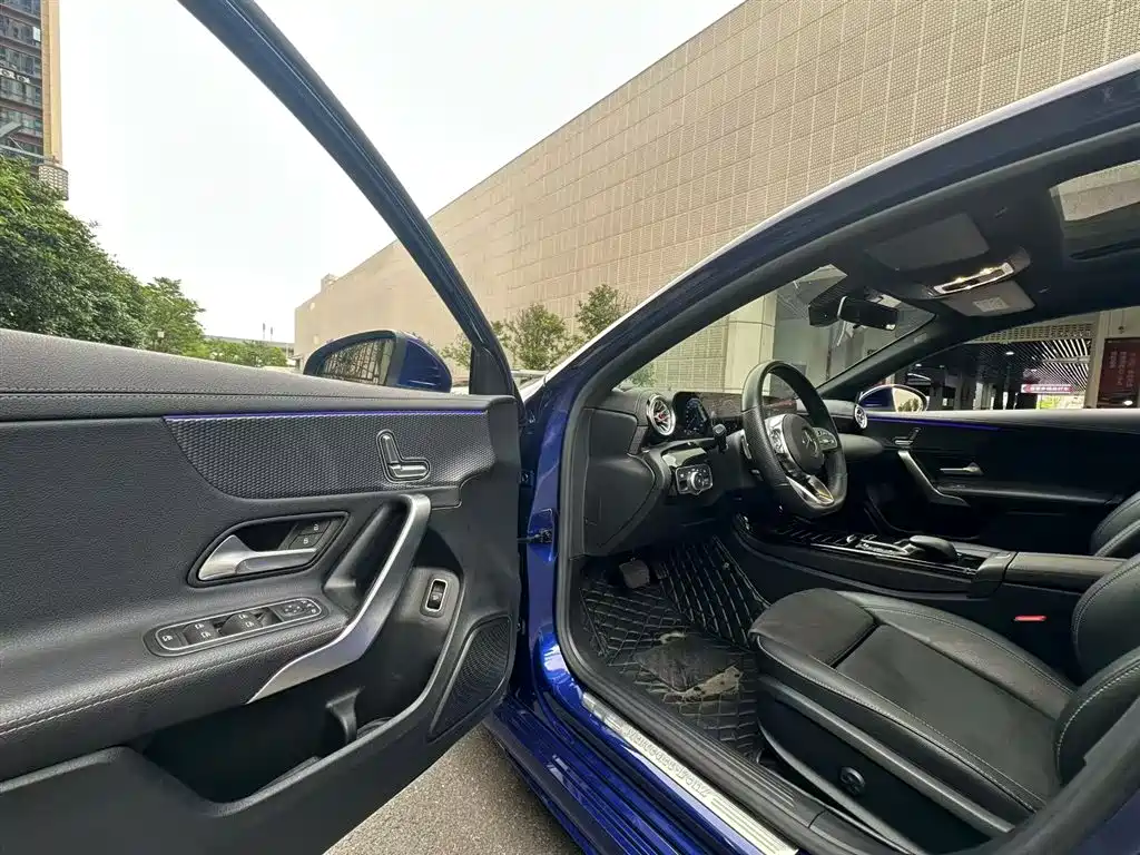Mercedes-Benz A-Class 2020 — фото 9