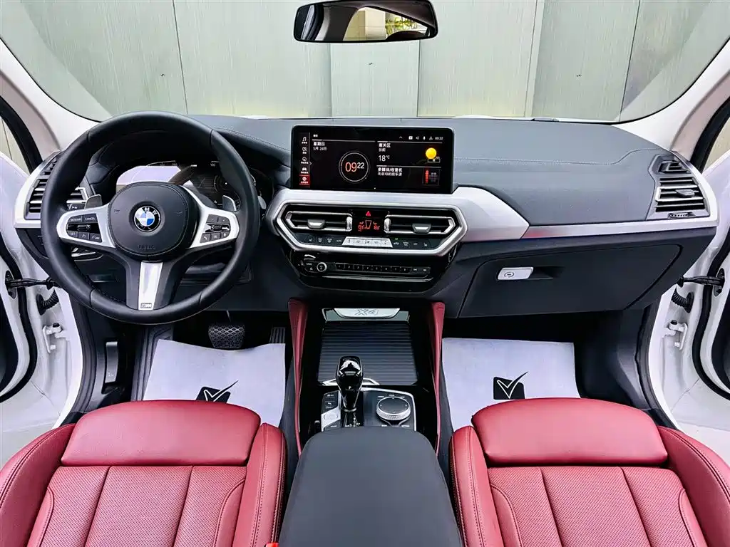 BMW X4 2023 — фото 9