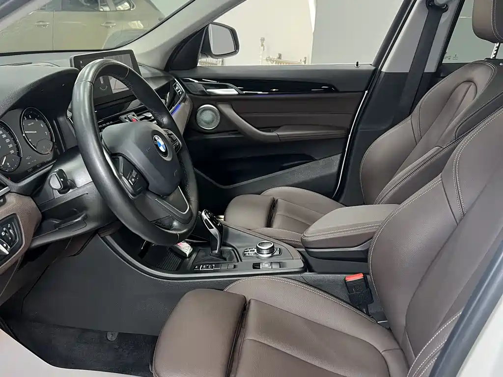 BMW X1 2021 — фото 14