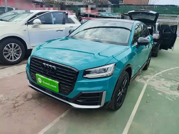 Audi Q2L 2021
