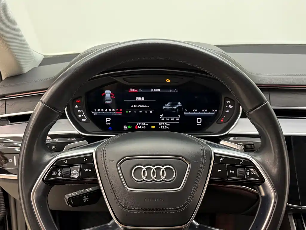 Audi A8 2023 — фото 27