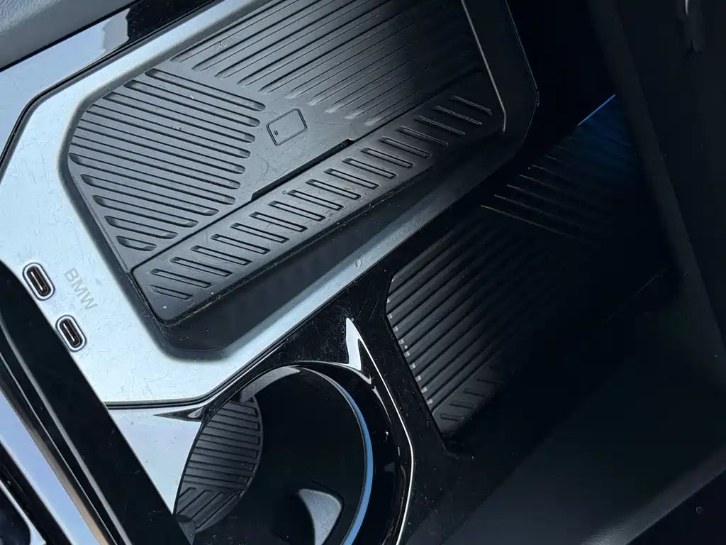 BMW 5 Series 2024 — фото 17