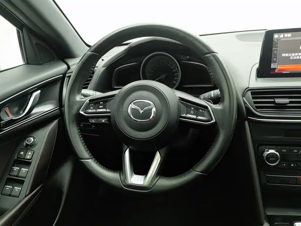 Mazda CX-4 2020 — фото 11
