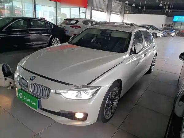 BMW 3 Series 2019