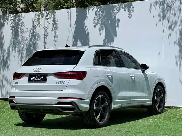 Audi Q3 2022