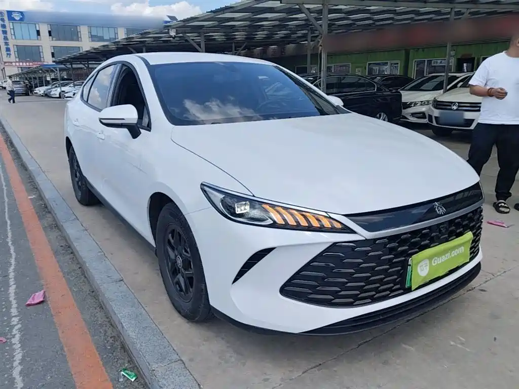 BYD Qin PLUS 2025 — фото 4