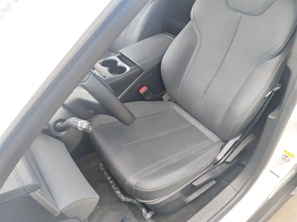 BYD Qin PLUS 2025 — фото 15
