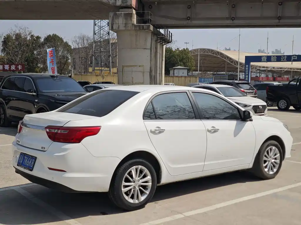 Geely Vision 2020 — фото 12