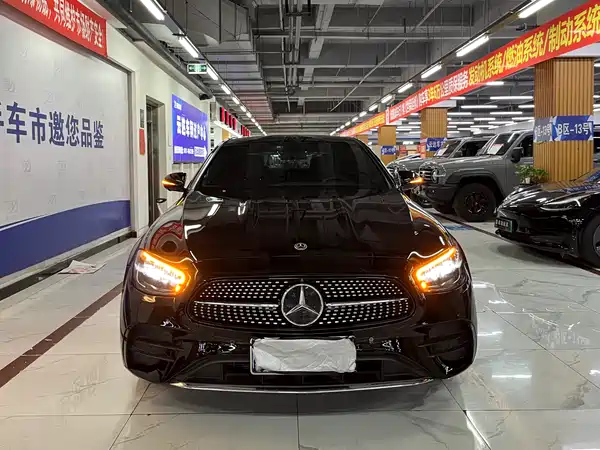 Mercedes-Benz E-Class 2021