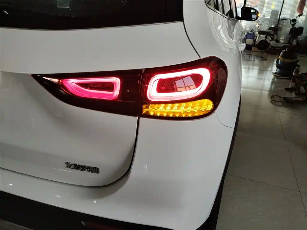 Mercedes-Benz GLA 2023 — фото 24