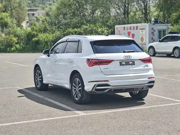 Audi Q3 2022