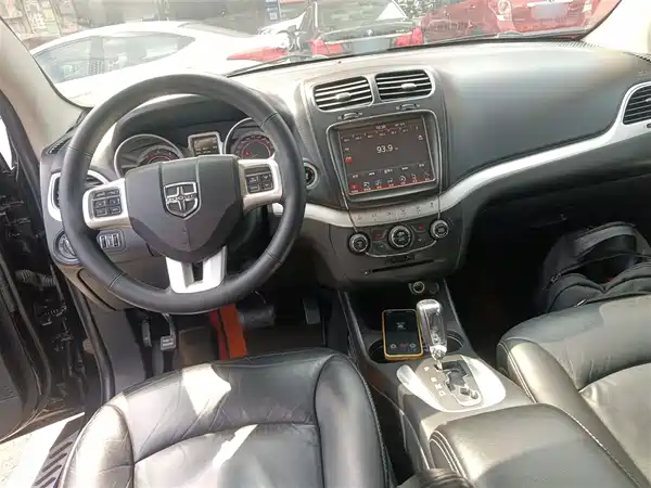 Dodge Coolwei 2015