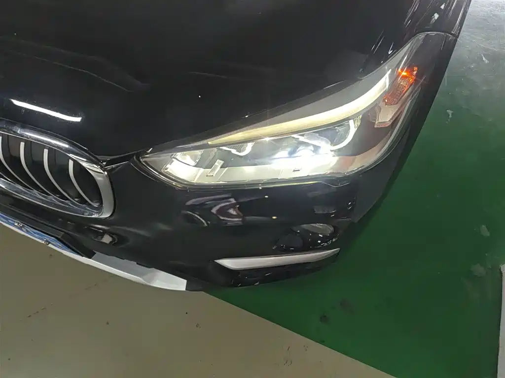 BMW X1 2018 — фото 15