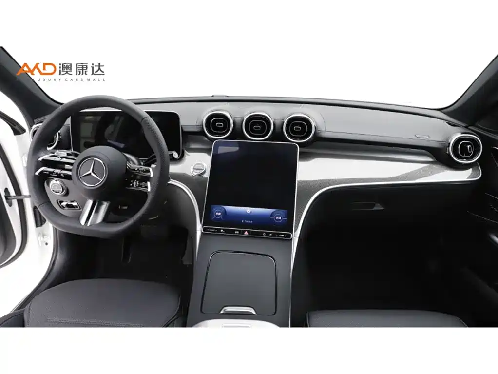 Mercedes-Benz C-Class 2023 — фото 5