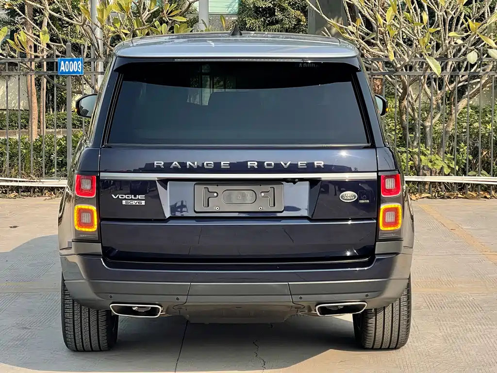 Land Rover Range Rover 2019 — фото 18