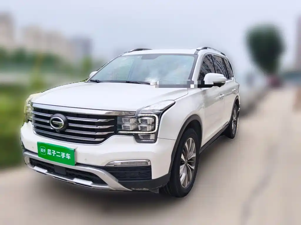 GAC Trumpchi GS8 2017 — фото 1