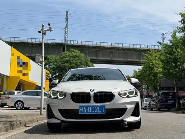 BMW 1 Series 2019