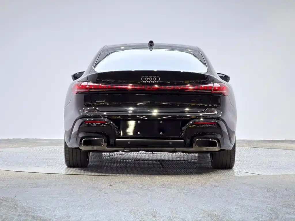 Audi A5L Sportback 2025 — фото 6
