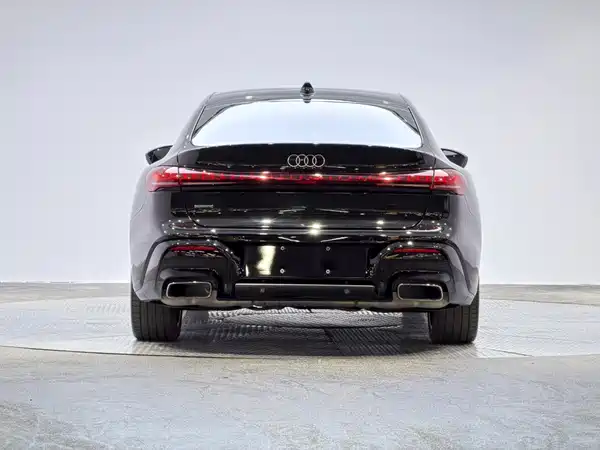 Audi A5L Sportback 2025