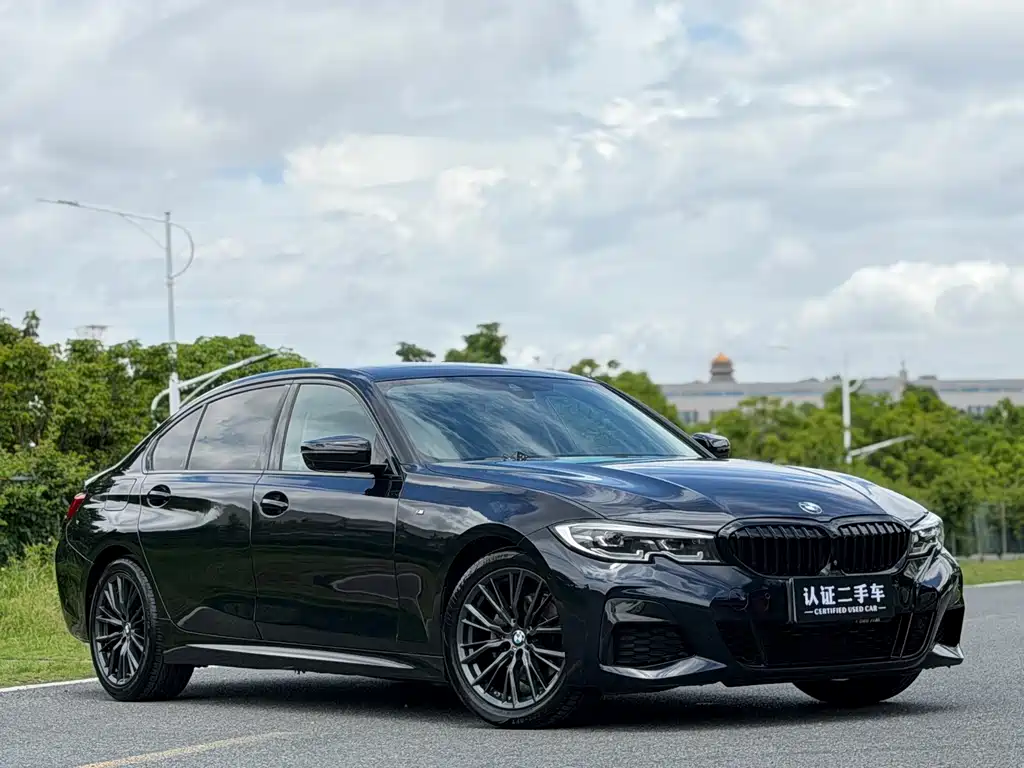 BMW 3 Series 2020